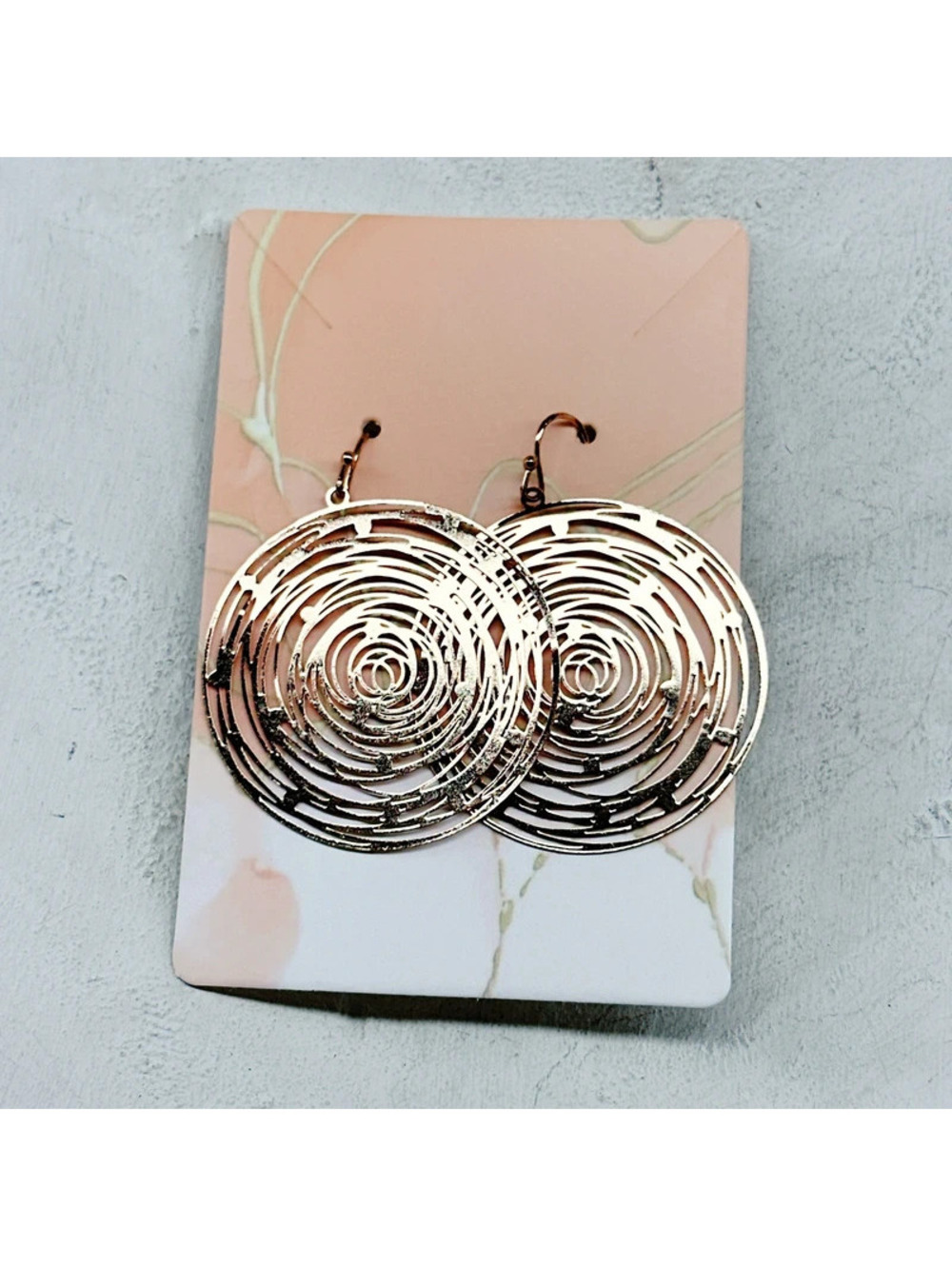 844mc. Goldtone Spiral Earrings